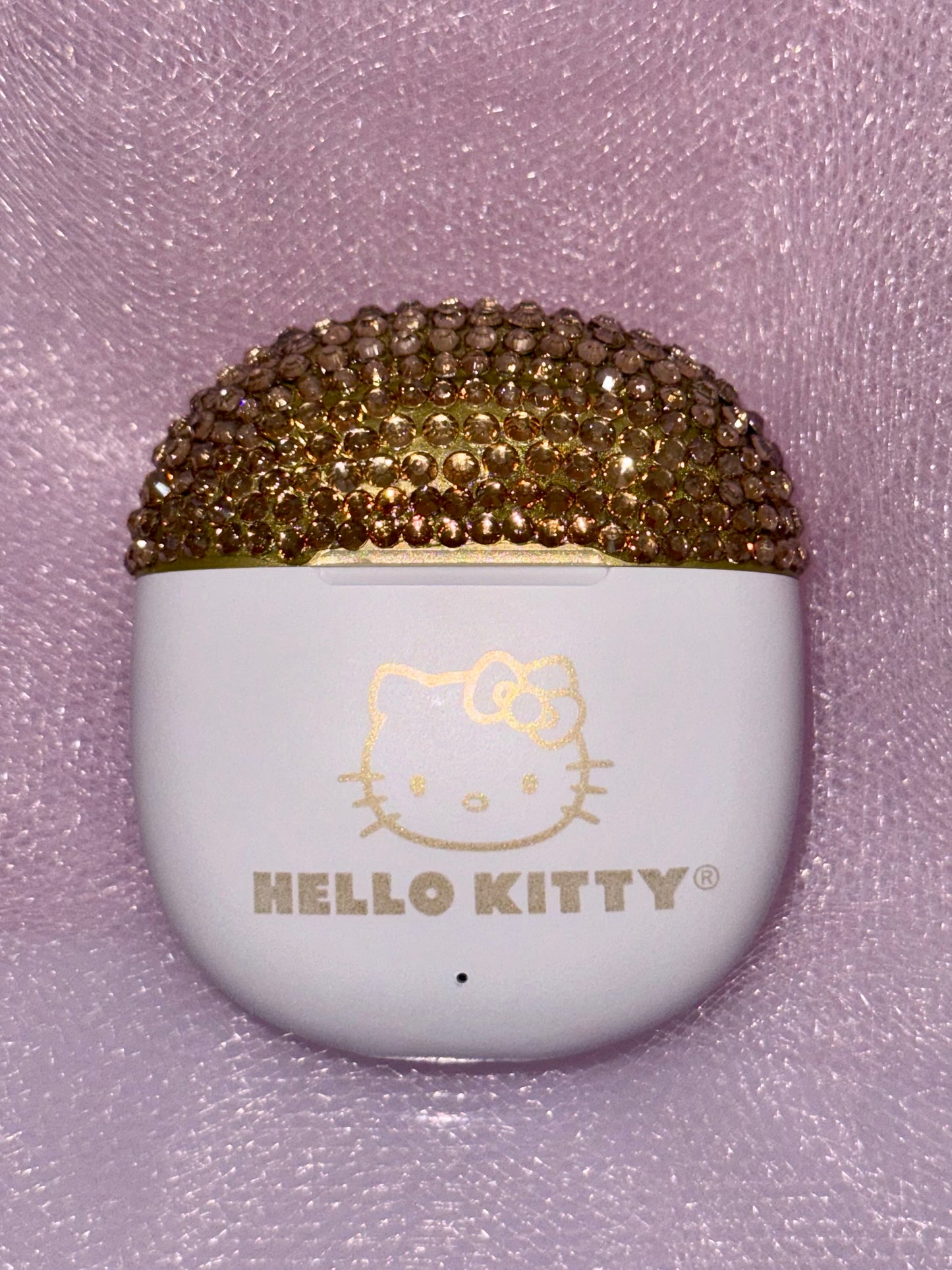 Hello Kitty Wireless EarBuds!