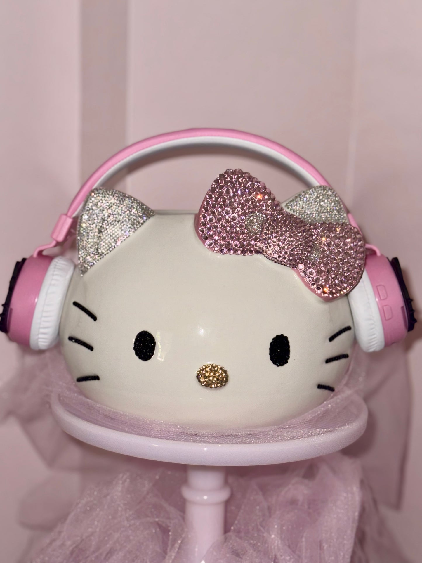 Hello Kitty Bluetooth Headphones!